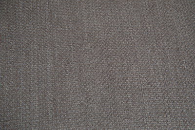 كرسي صناعي بتصميم عصري