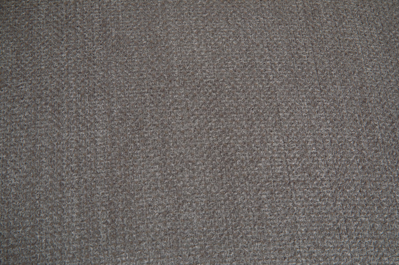 كرسي صناعي بتصميم عصري