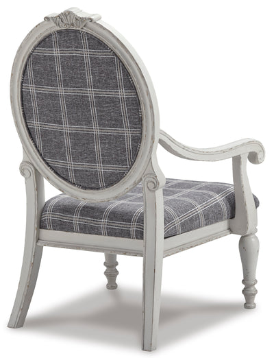 Kornelia Accent Chair