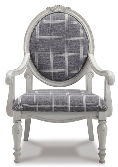 Kornelia Accent Chair