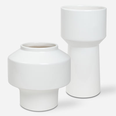 Illumina Vases, S/2