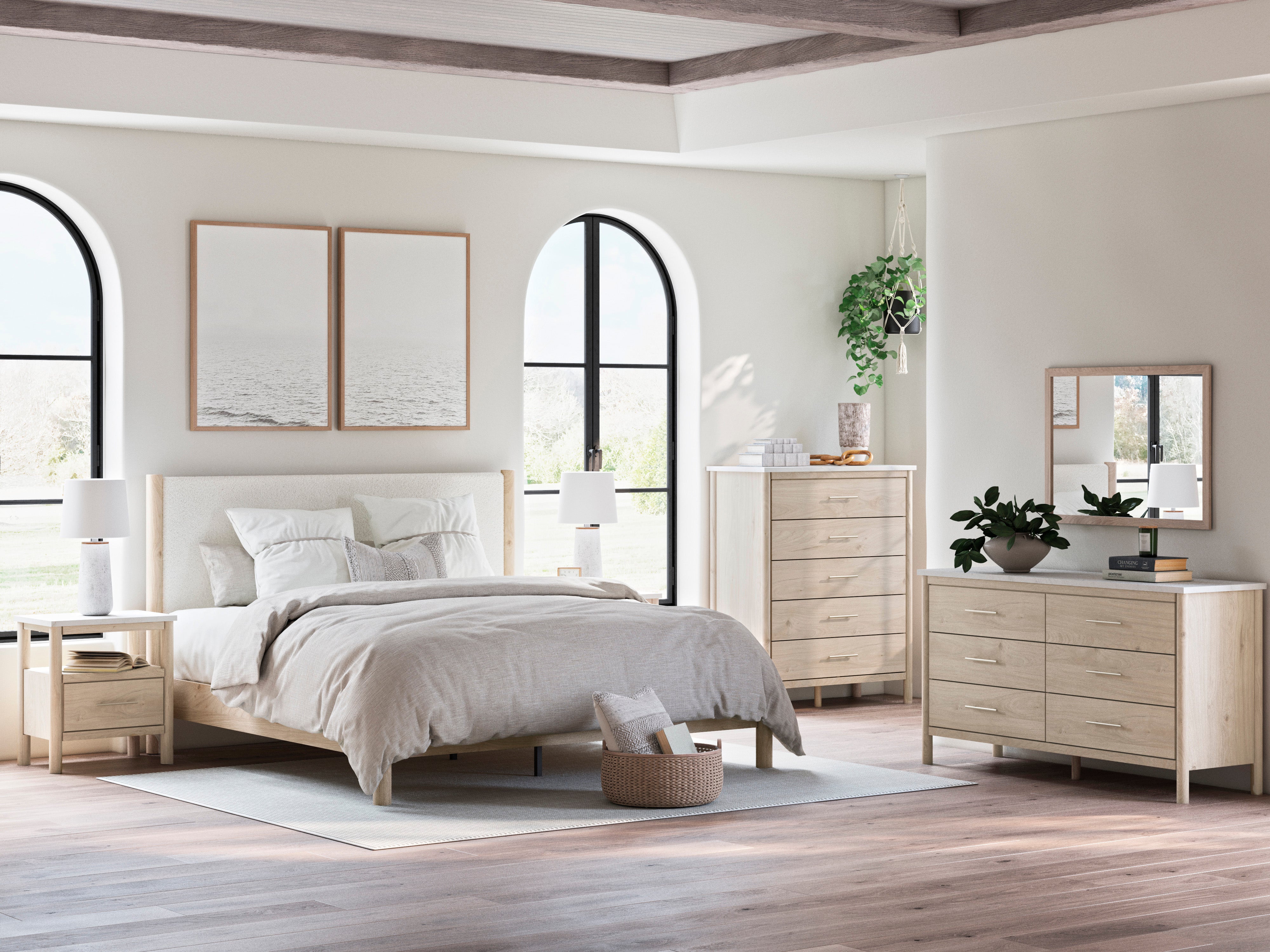 Cadmori King Upholstered Panel Set