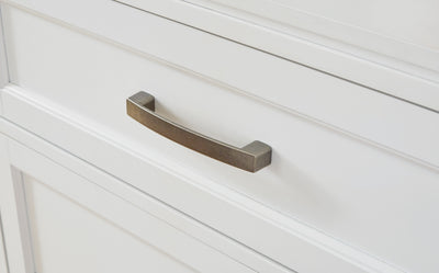 Brynburg Chest of Drawers