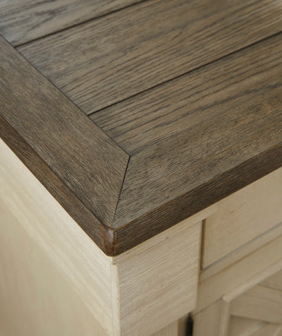 طقم غرفة نوم بولانبرغ بحجم كينغ