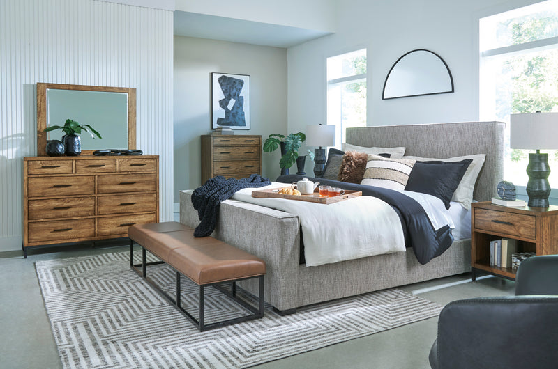 Steenlage King Upholstered Bed