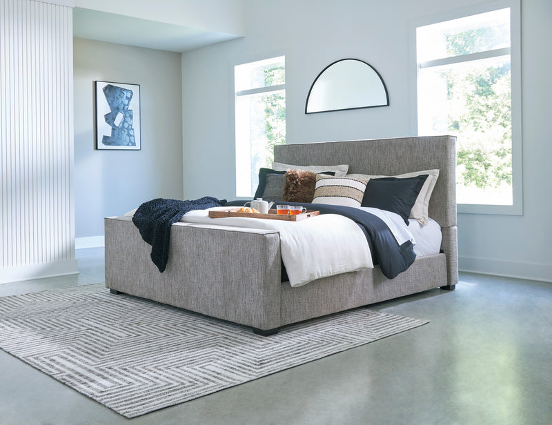 Steenlage King Upholstered Bed