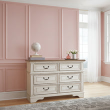 Realyn Dresser