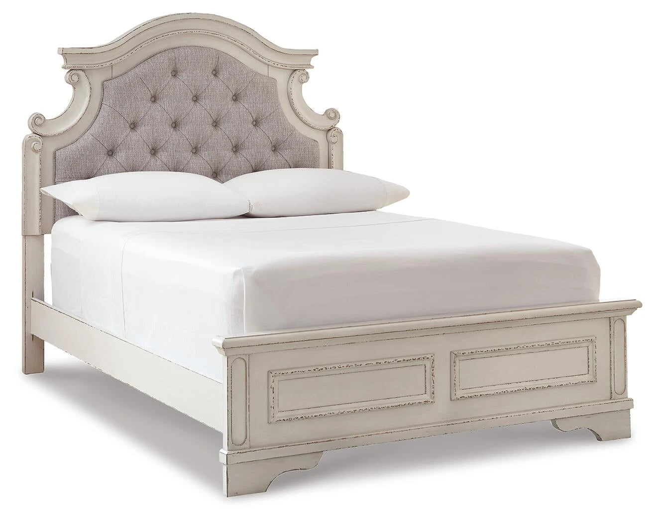 Realyn Full panel bed