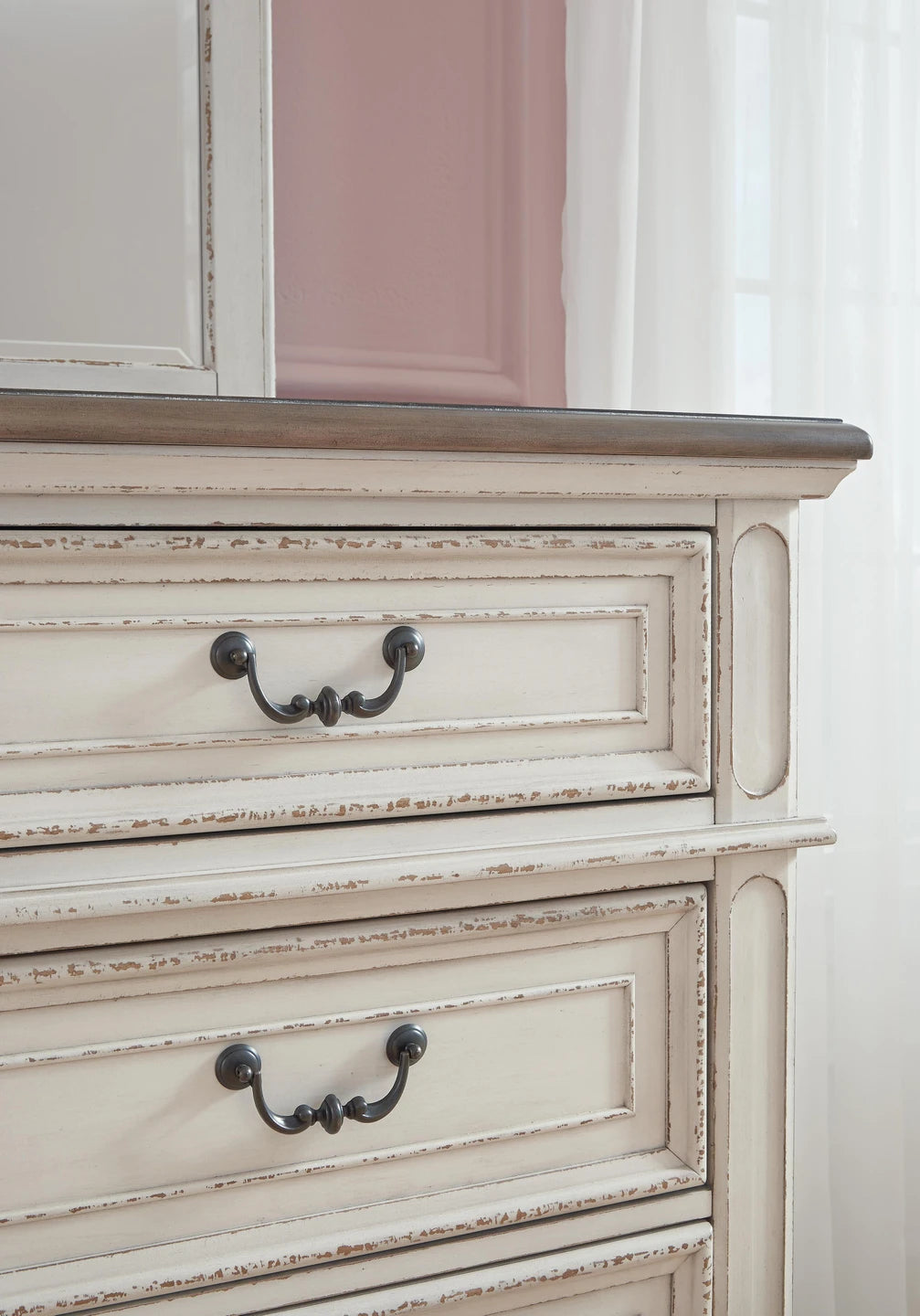 Realyn Dresser