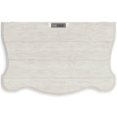 Arlendyne king Bedroom Package