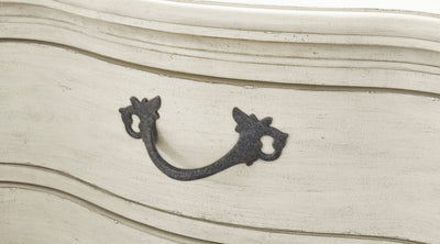 Arlendyne king Bedroom Package