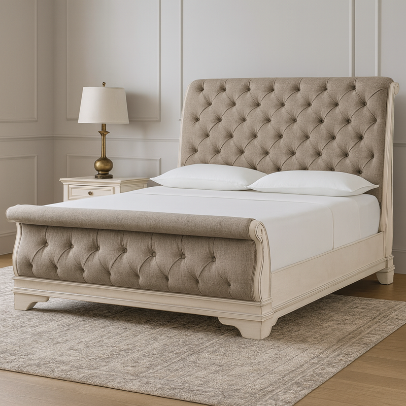 Realyn King Bed