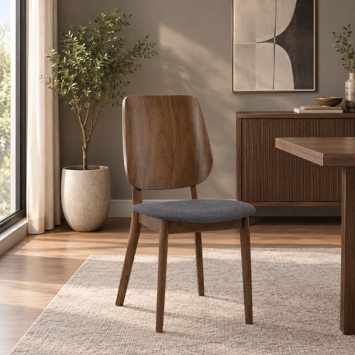 LOTFI DINING CHAIR 109/6368