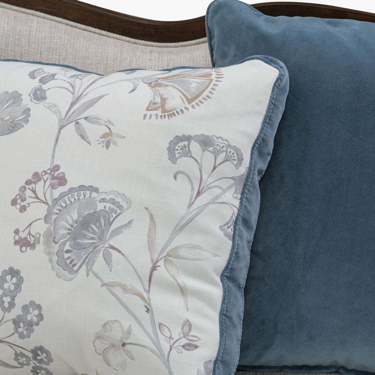Shoug Bloom Sofa 223cm