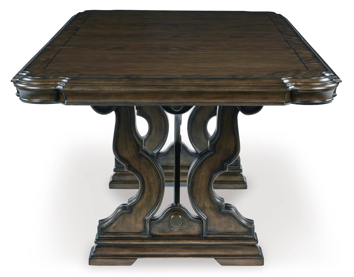 Maylee Dining Room Set