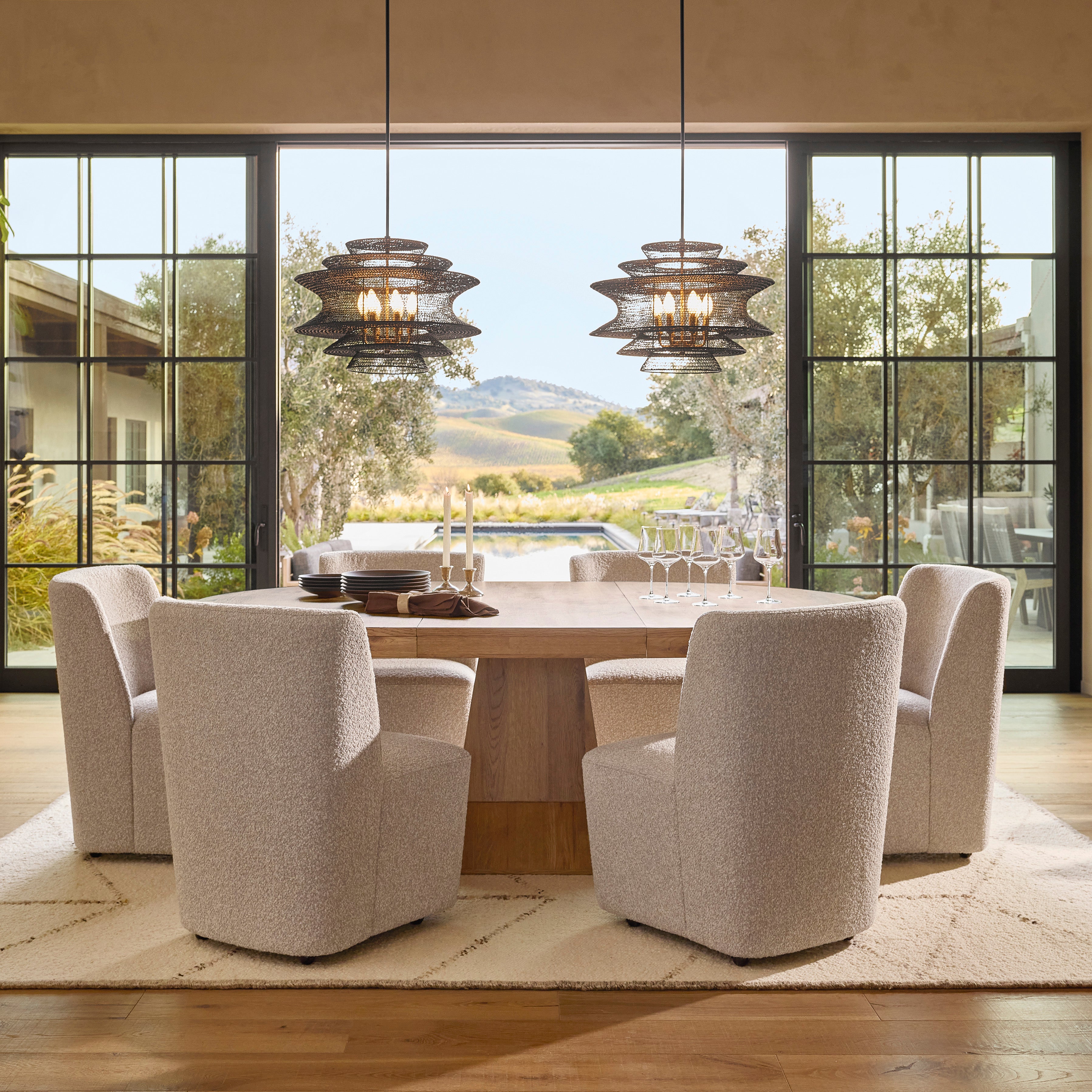 Bracken Oval Dining Room Set