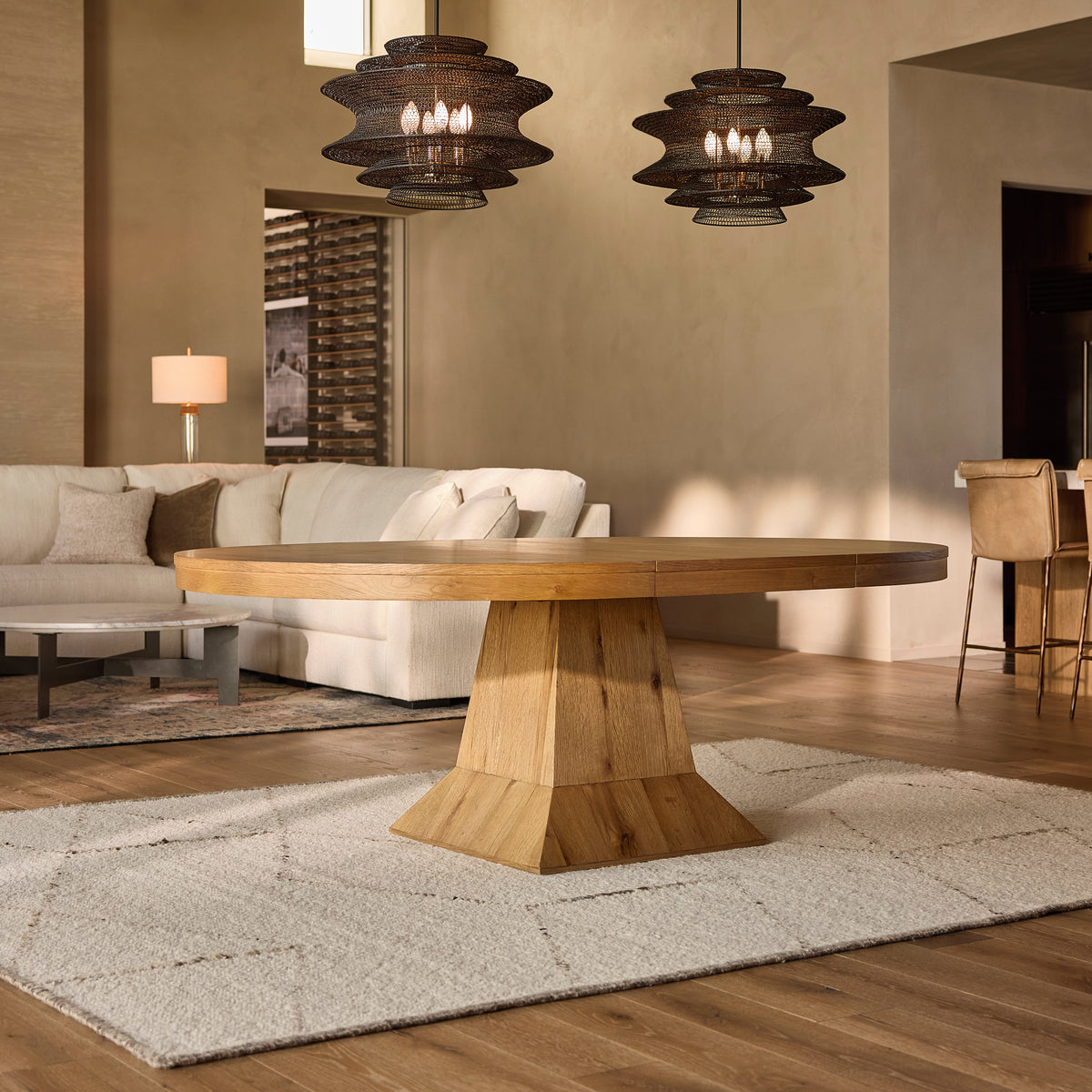 Bracken Oval Dining Room Set