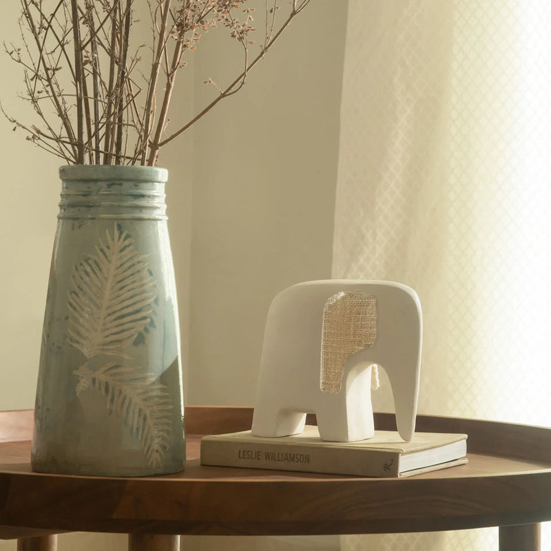 فيل زخرفي من سارافاي إيكوميكس مع قماش