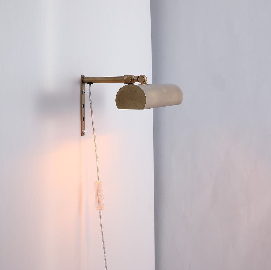 Steel Essence Wall Lamp