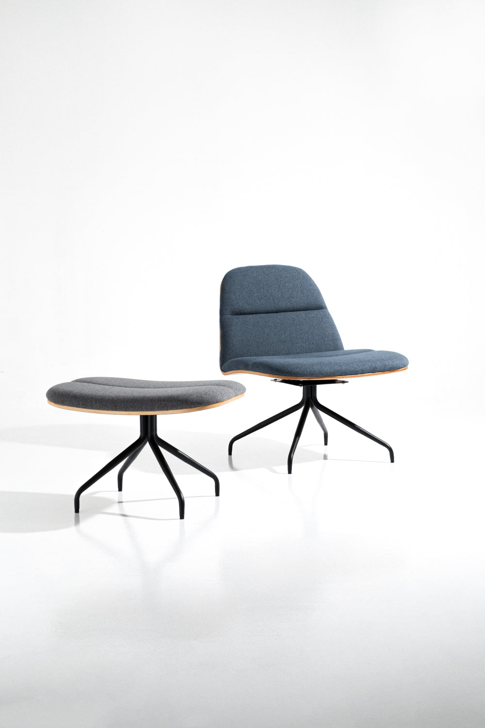 CROWN LOUNGE CHAIR
