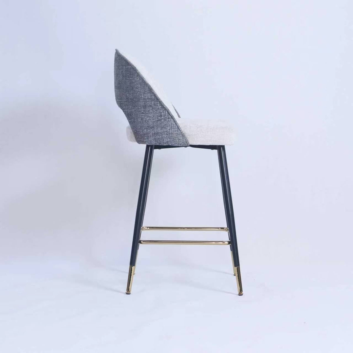 Evo Back and Piping Dining Chair
