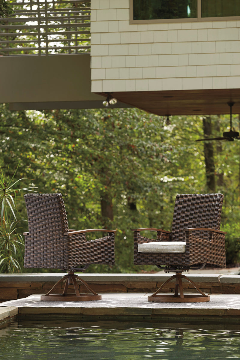 كرسي دوار مع وسادة