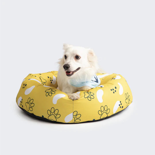 Snoozy Pet Bed ( PPTS16, Yellow Paws, Small)