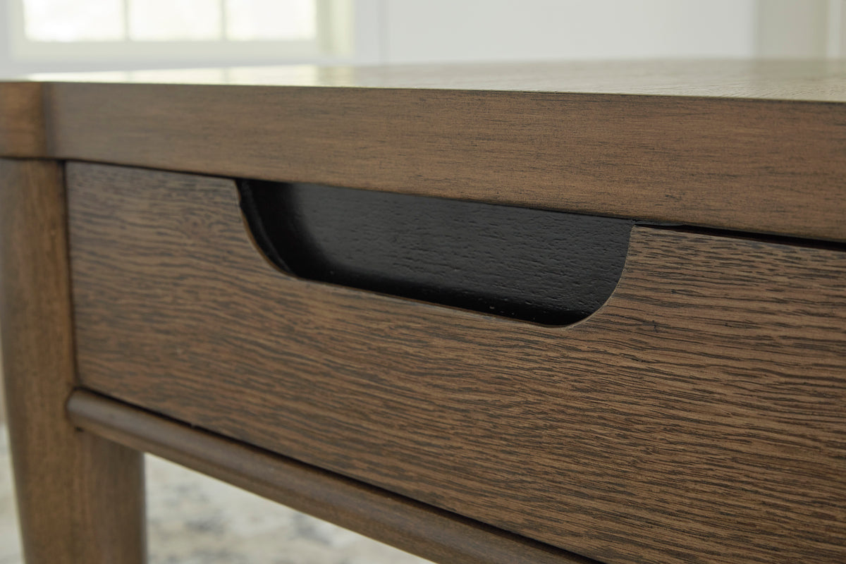 Roanhowe Coffee Table Set