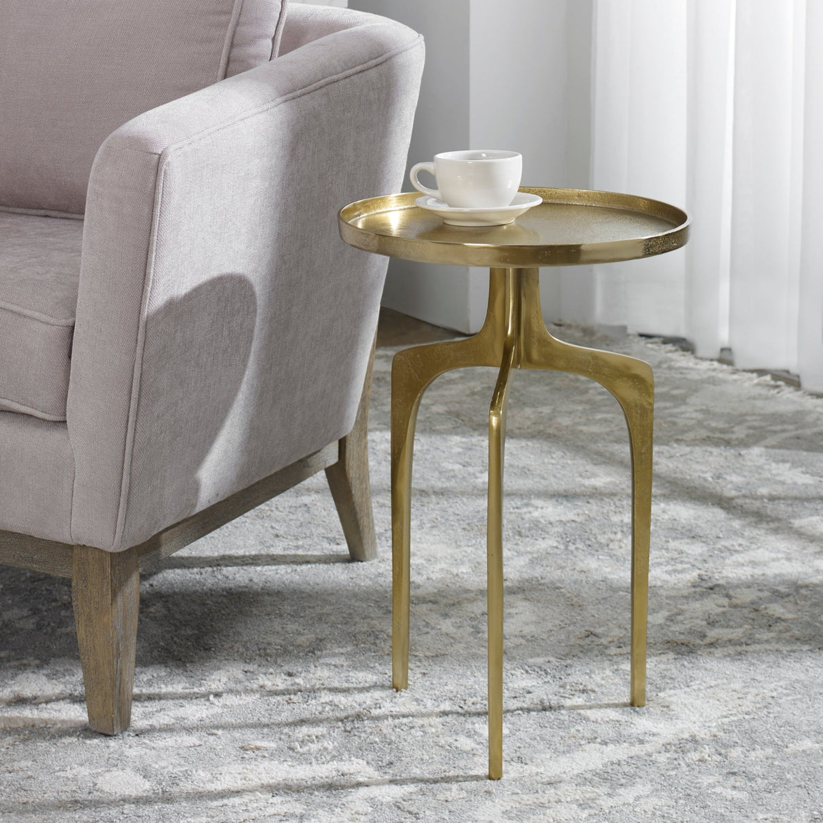 ACCENT FURNITURE Table Decors| Uttermost
