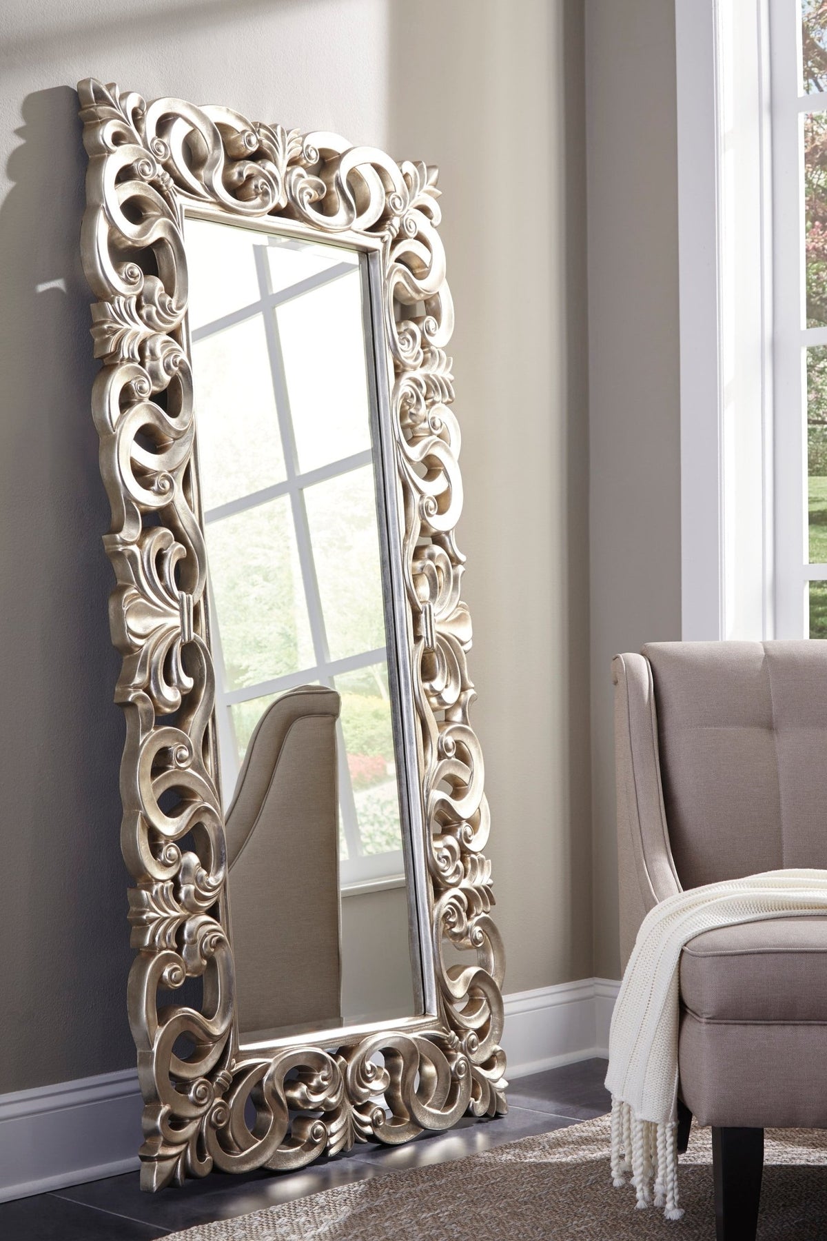 Accent Mirror Mirrors| Ashley Homestore