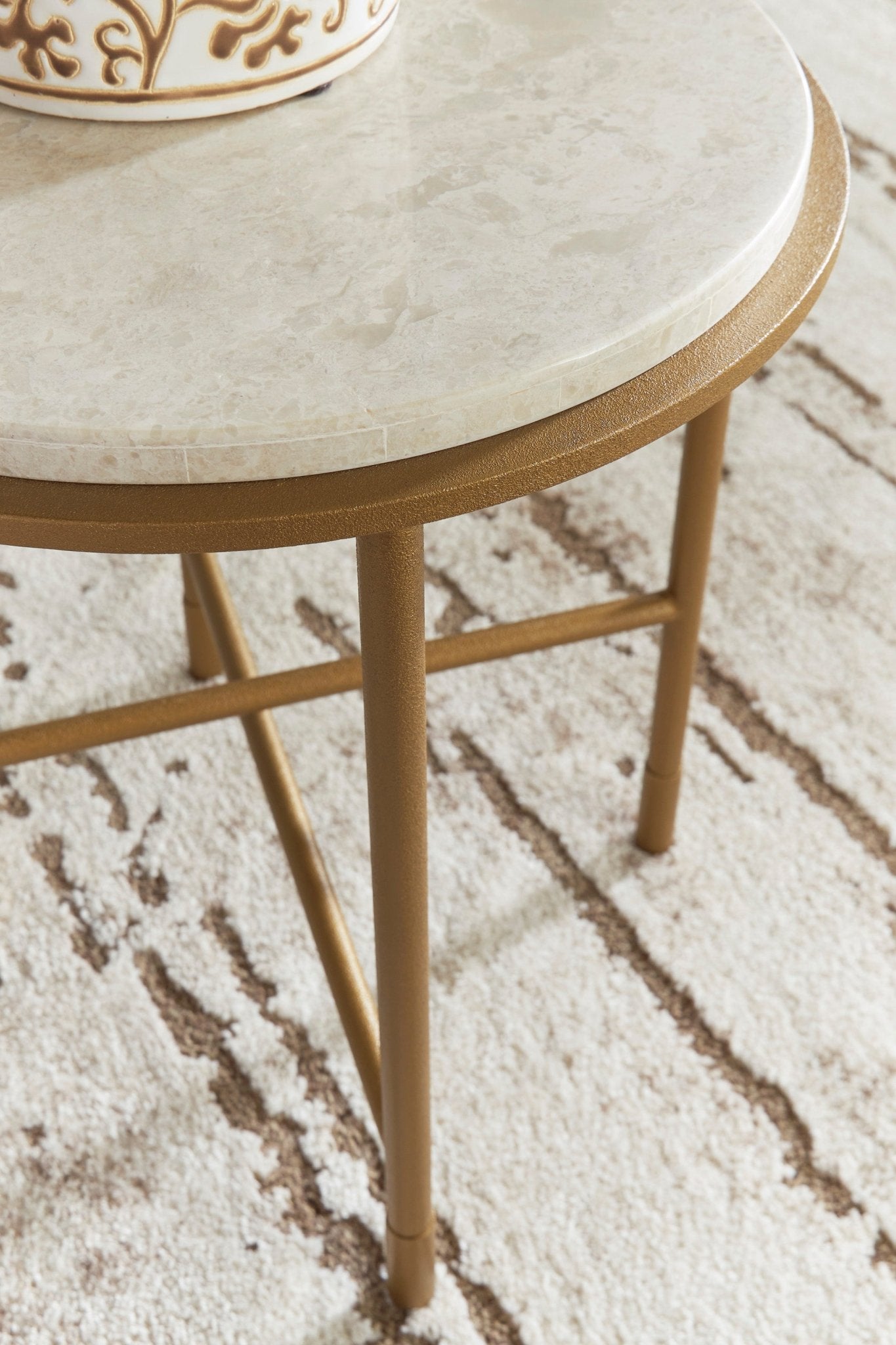 Alben Round End Table Accent & End Tables| Ashley Homestore