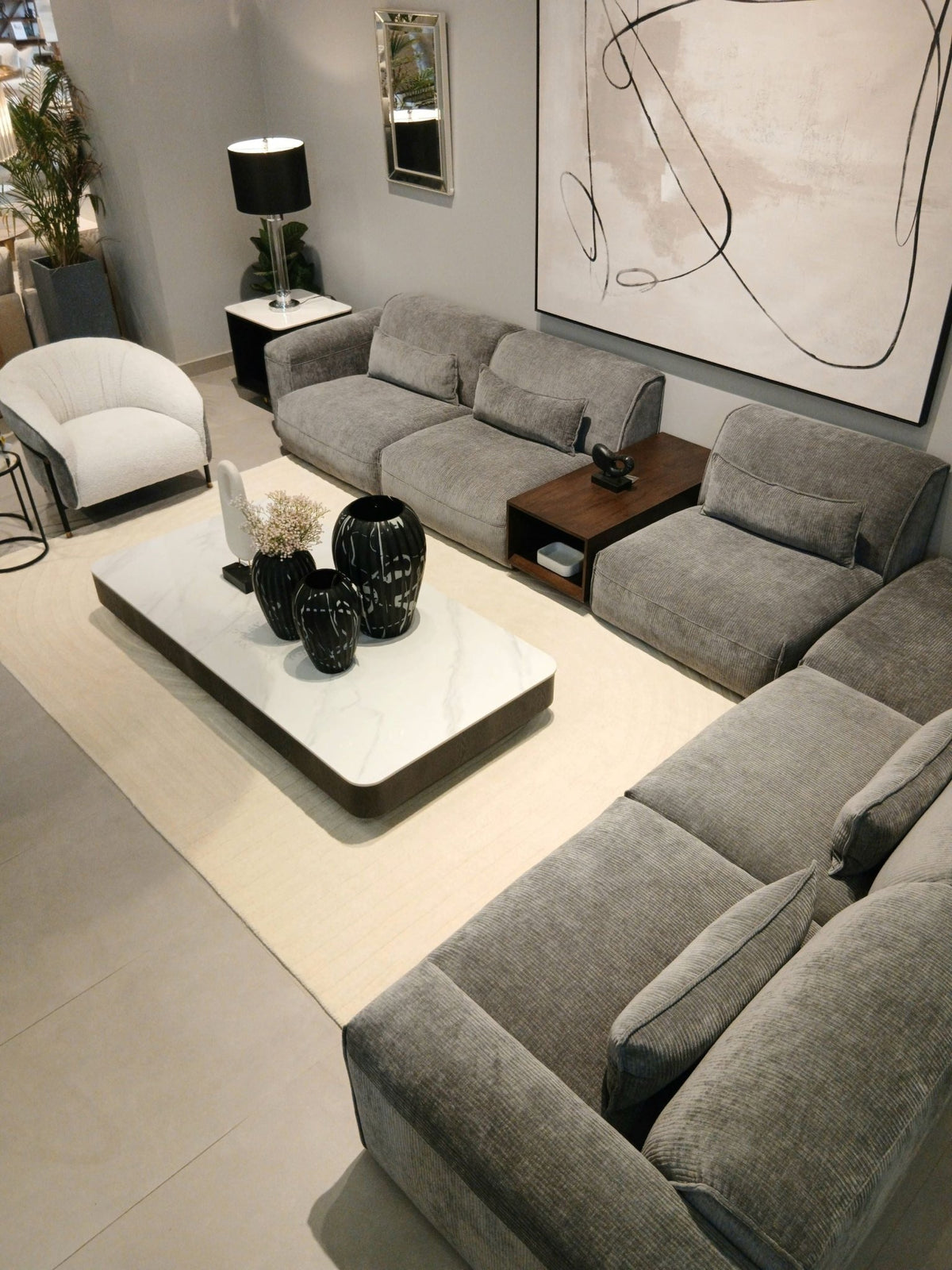 AlDana black Set Sectionals| Roots Furniture