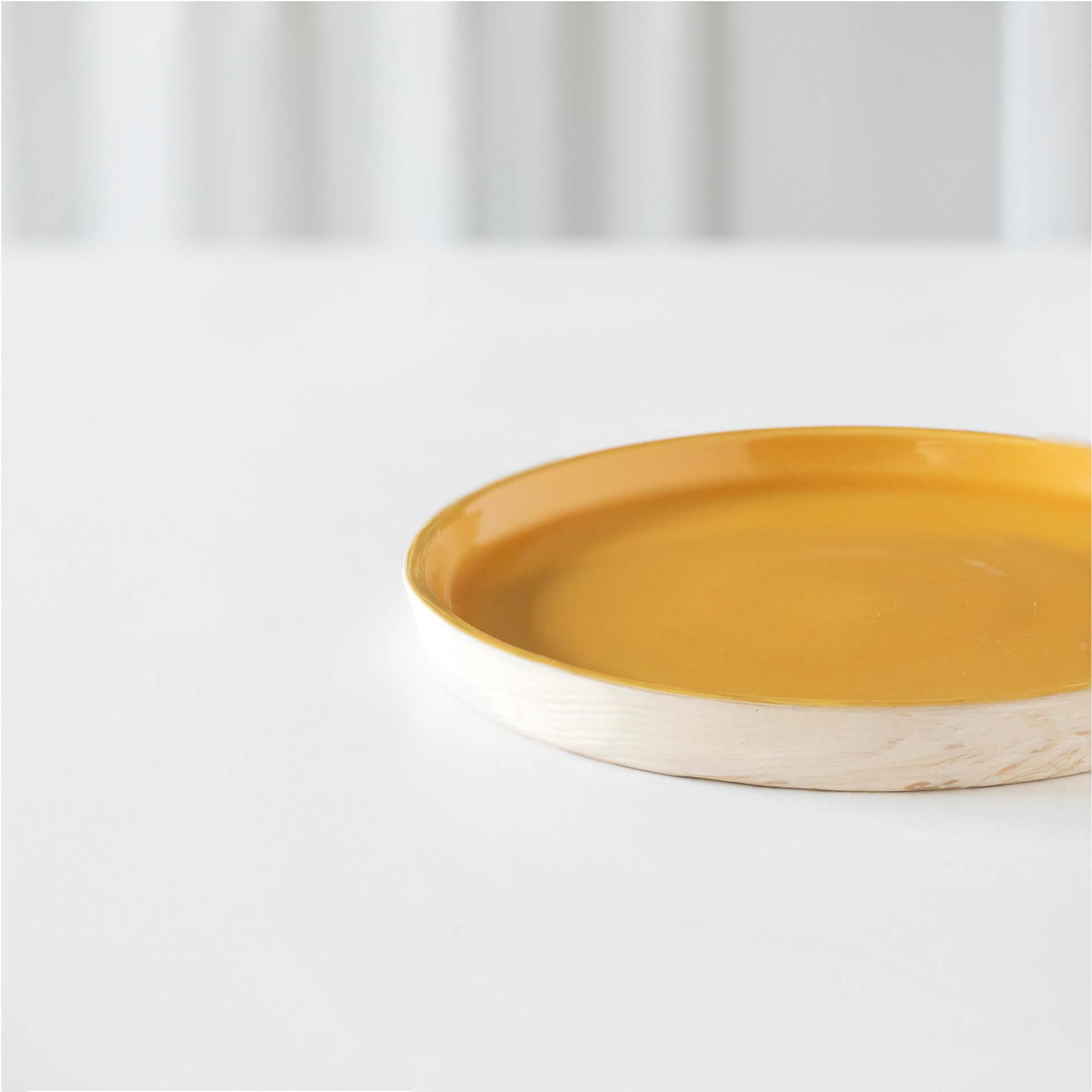 Amber Love Ceramic Dinner Plate Box| Roots Furniture