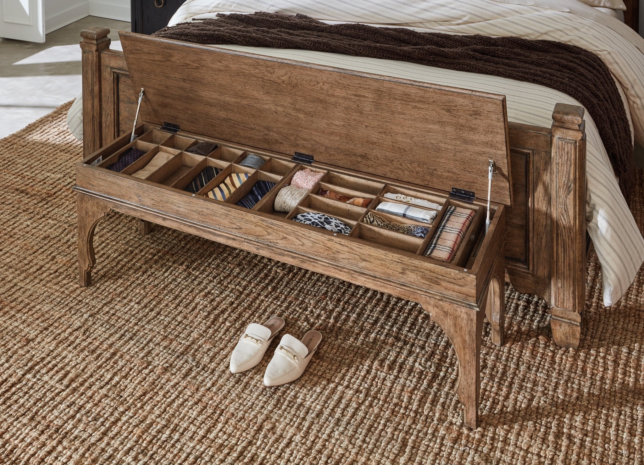 Americana Bed Bench Bed benches| Hooker