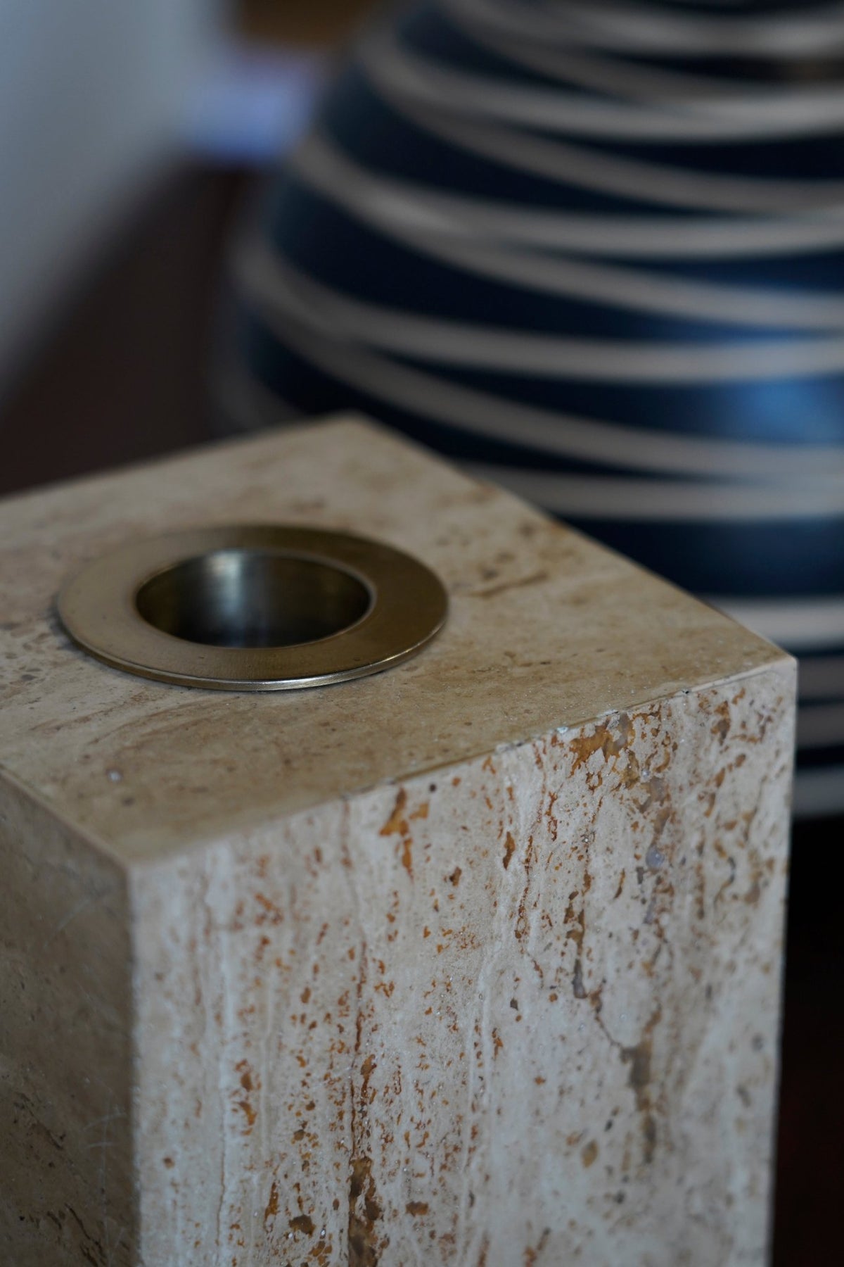 Aroma Candle Diffuser Table Decors| Roots Furniture