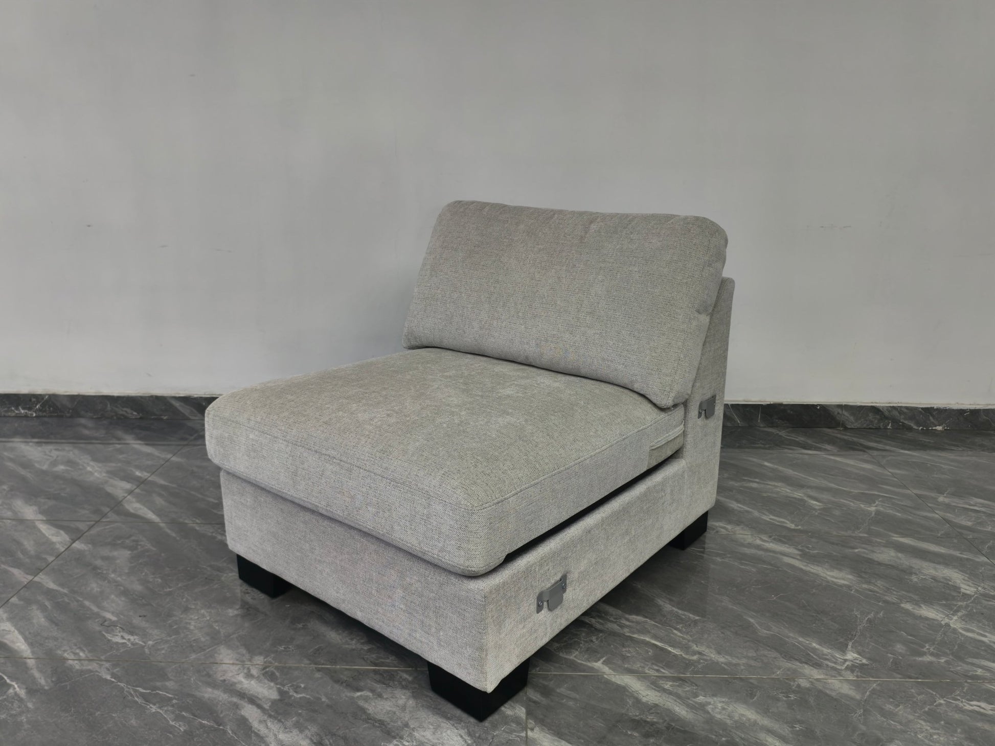 Aspen Oatmeal Armless Chair Sectionals| Roots Furniture