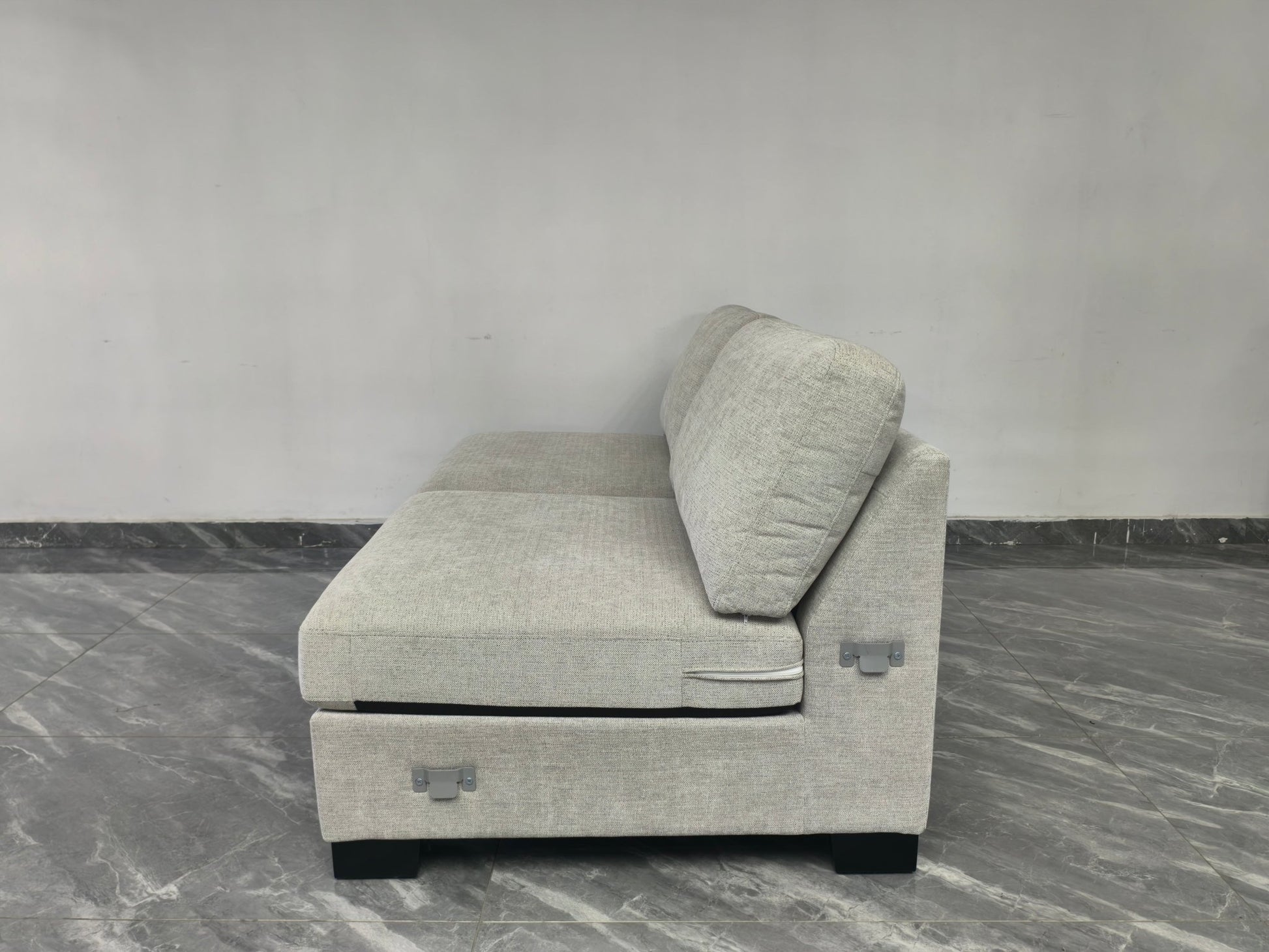 Aspen Oatmeal Armless Loveseat Sectionals| Roots Furniture