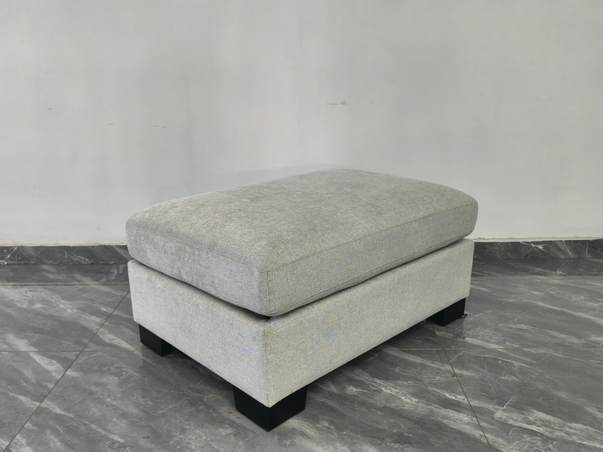 Aspen Oatmeal Ottoman Sectionals| Roots Furniture