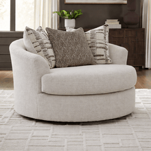 Barrelton  Swivel Chair
