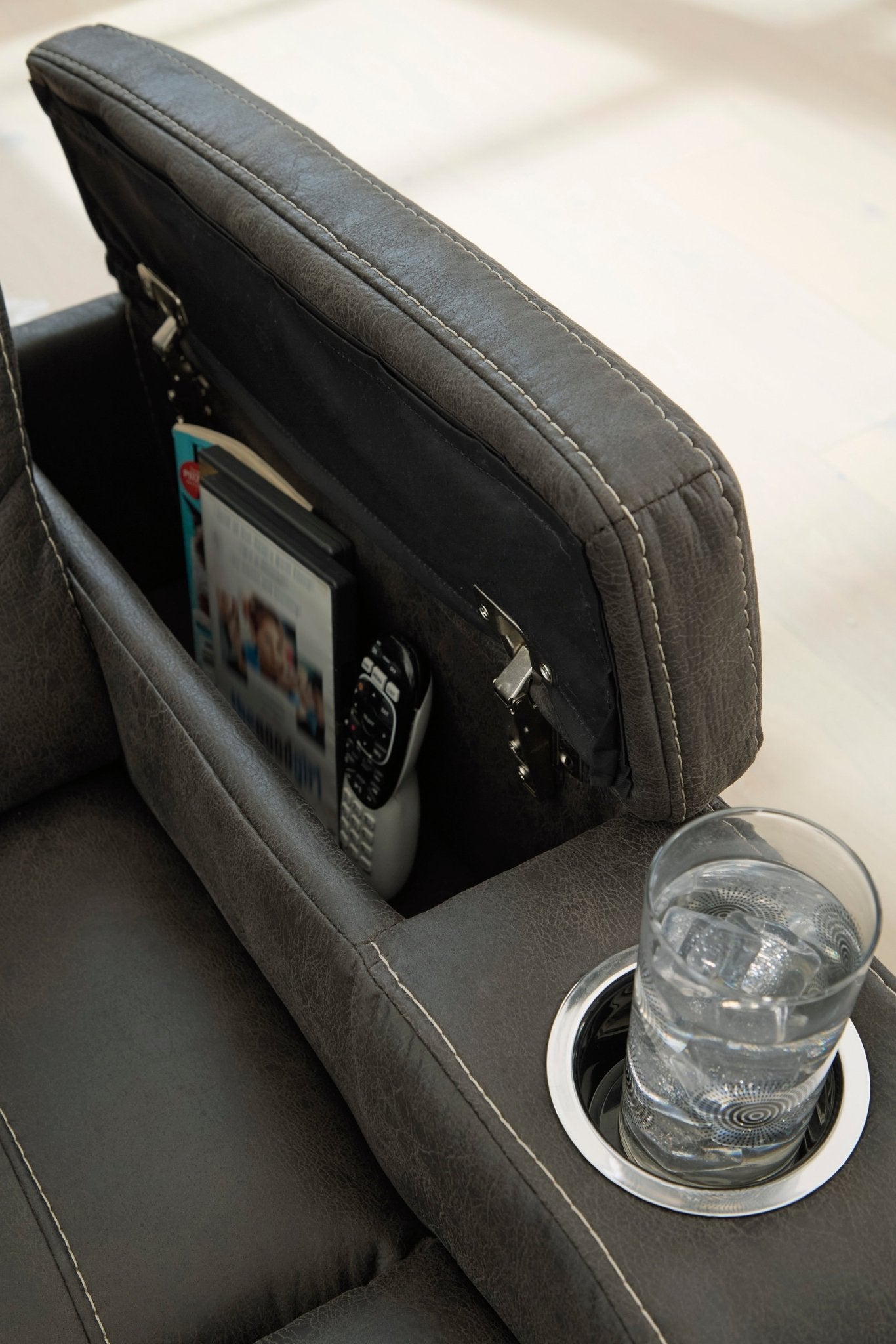 Batavia Pier Reclining Sofa w/ Drop Down Table Recliners| Ashley Homestore