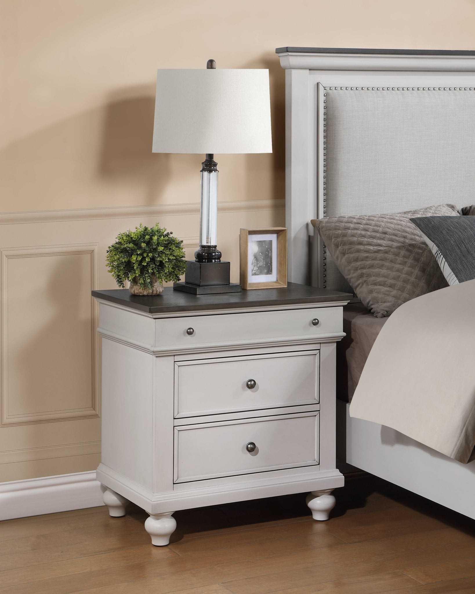 Bellagio Charm Bedroom Set Bedroom Sets| Roots Furniture