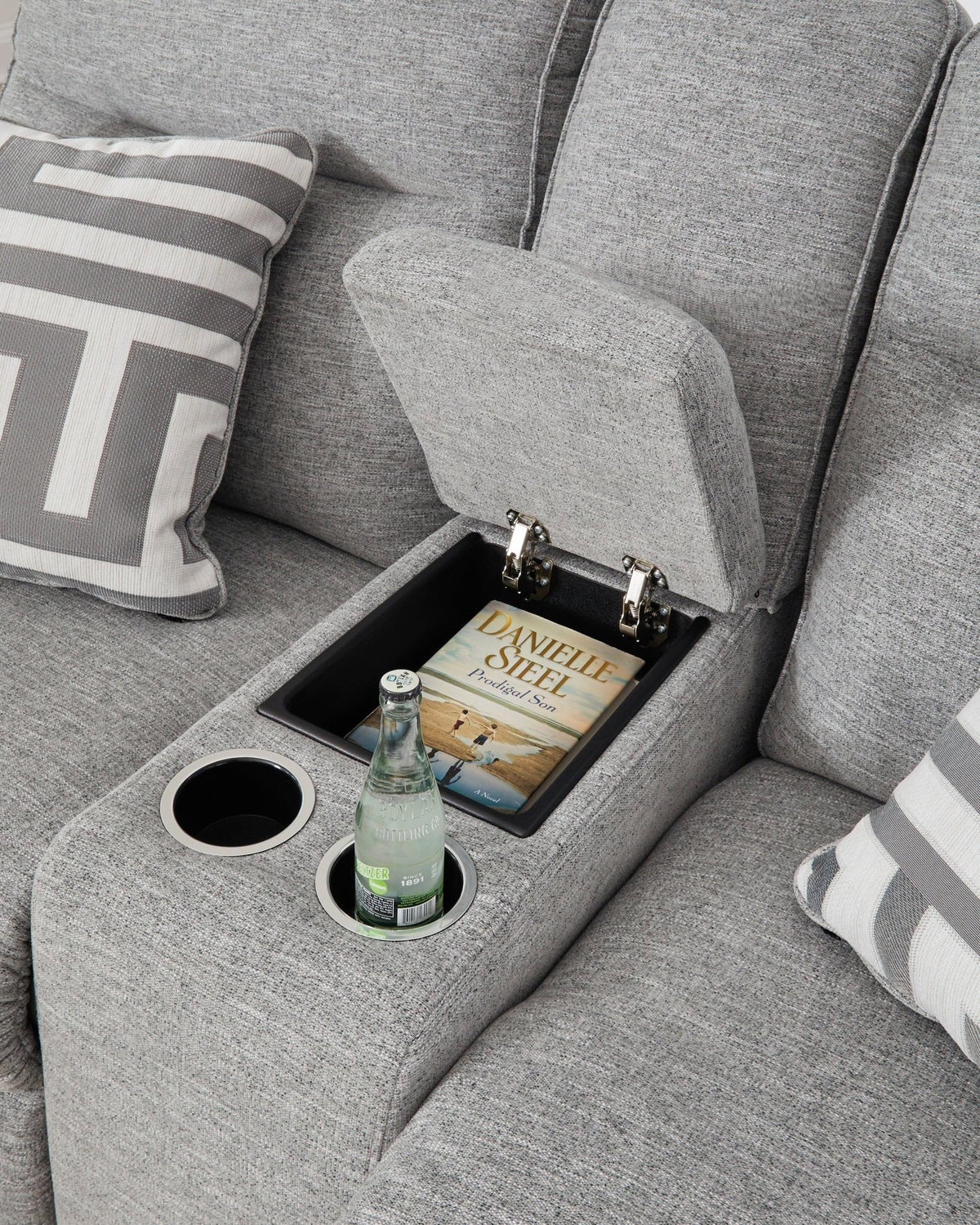 Biscoe Motion Set Recliners| Ashley Homestore