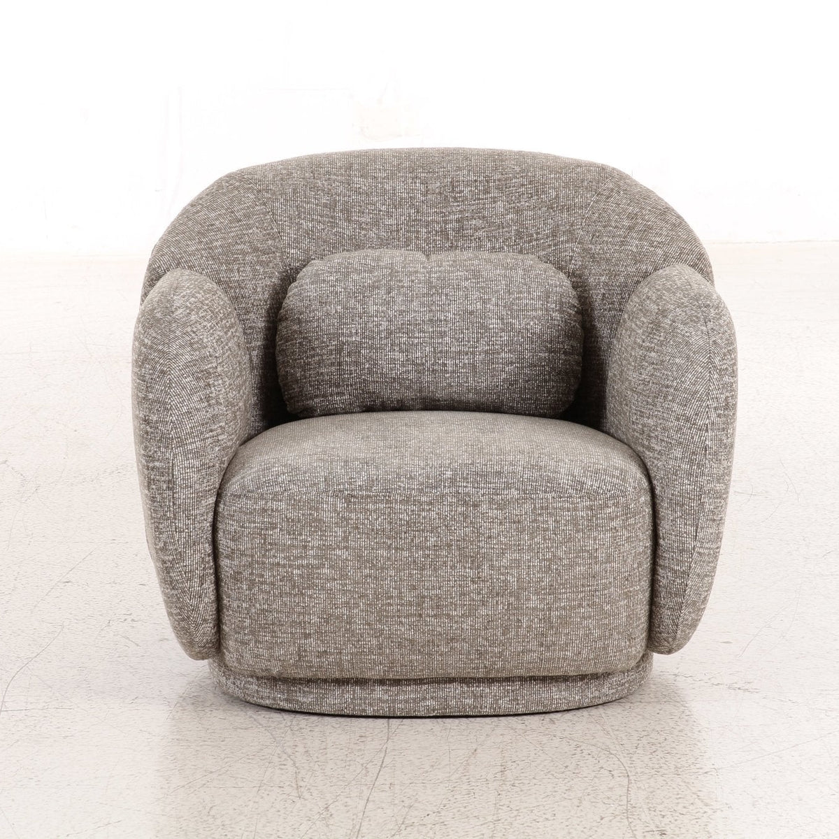 Bounty Grey Accent Chair Chairs| Roots Furniture