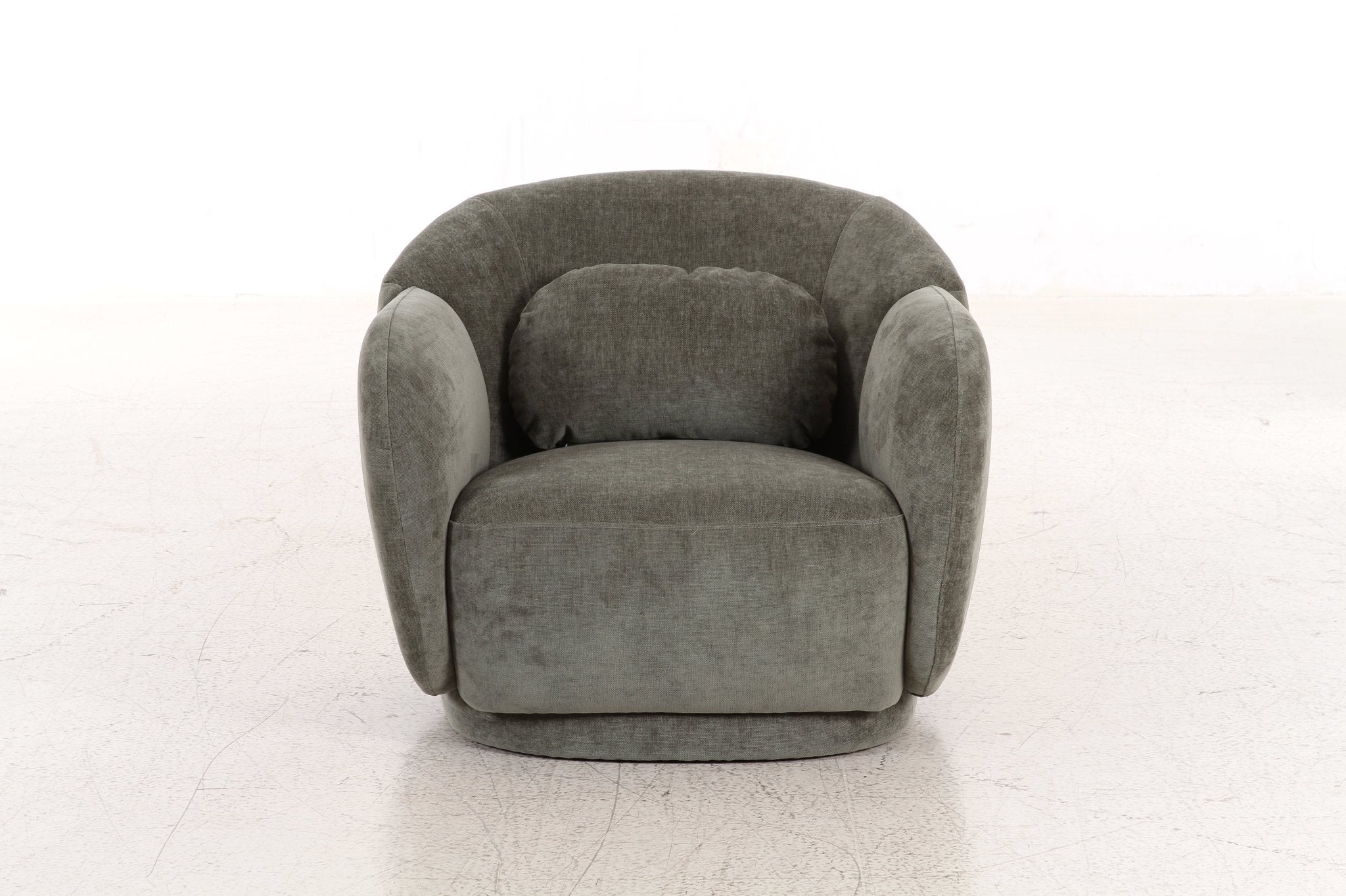 Bounty Olive Accent Chair Chairs| Roots Furniture