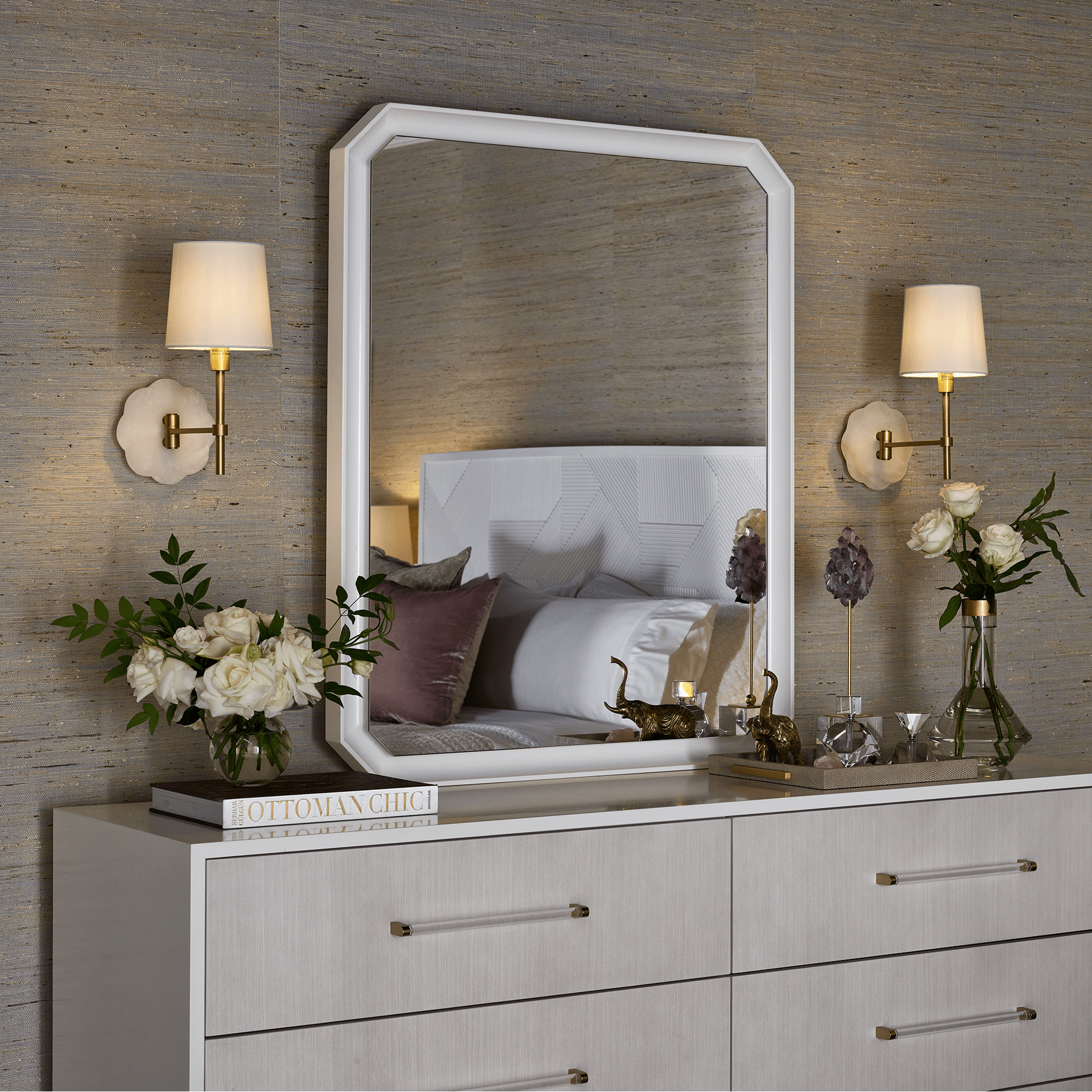 Brentwood Dresser Dressers| Universal