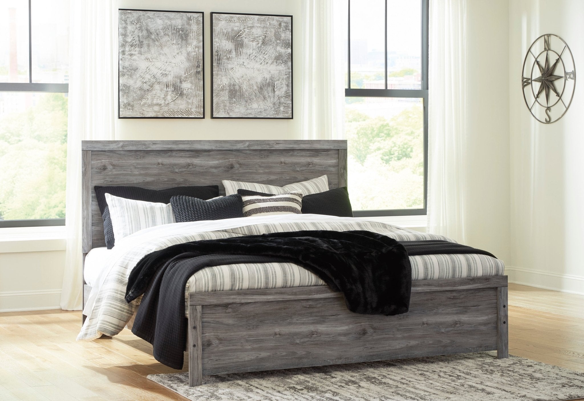 Bronyan King Panel Bed Beds| Ashley Homestore