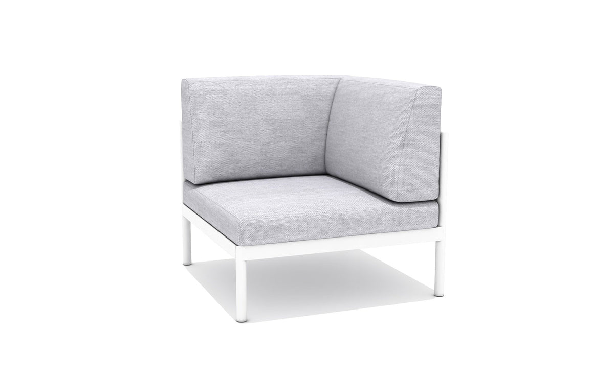 Bryde corner chair Outdoor Chairs| Roots Furniture