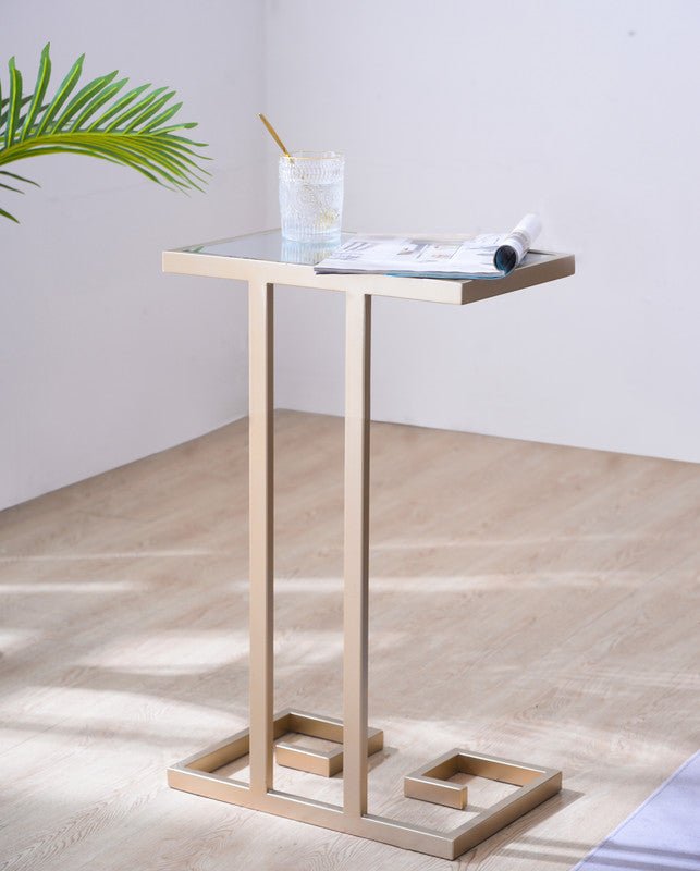 C Table Accent & End Tables| Crestview