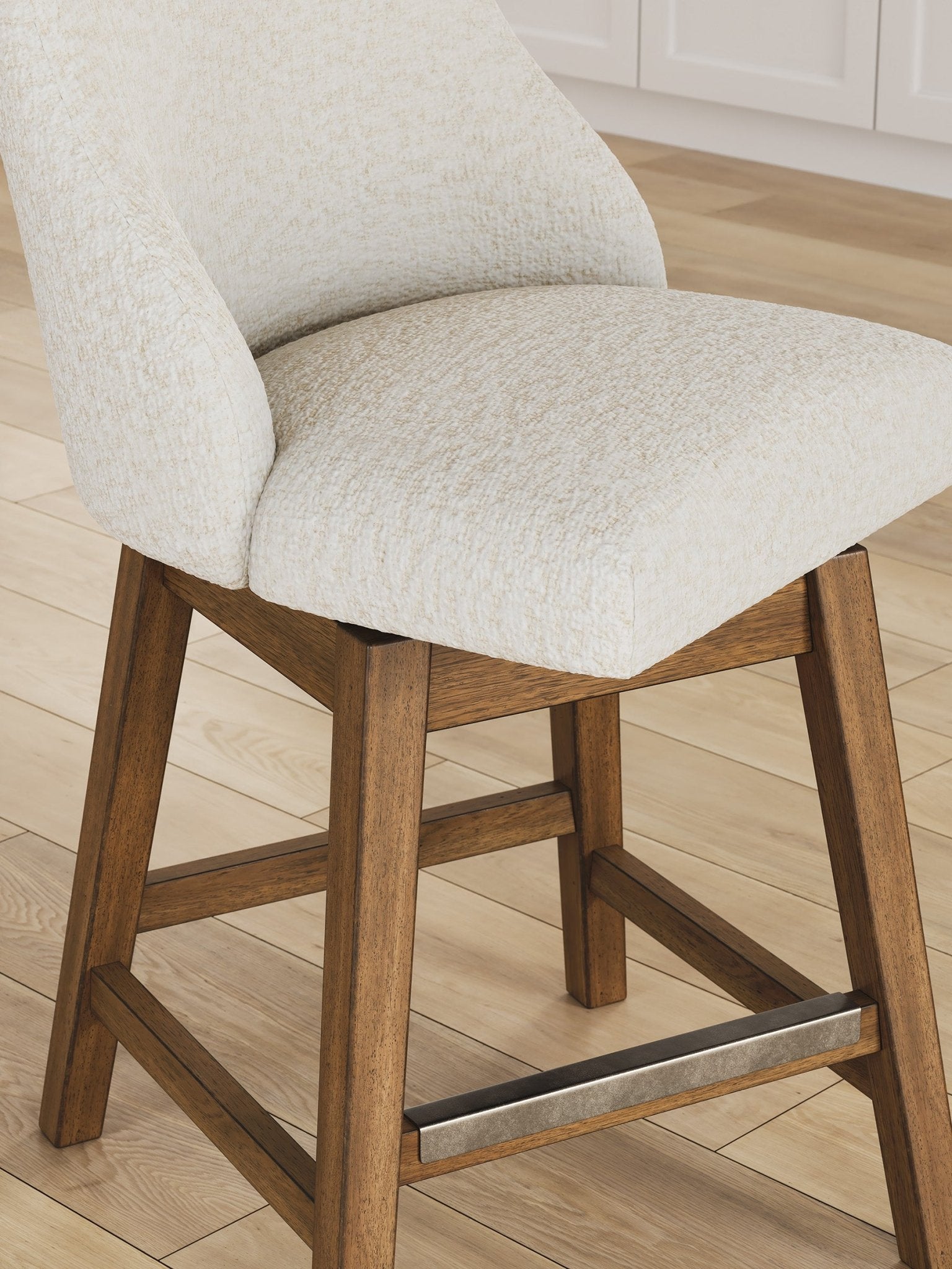 Cabalynn Upholstered Barstool Dining Chairs| Ashley Homestore