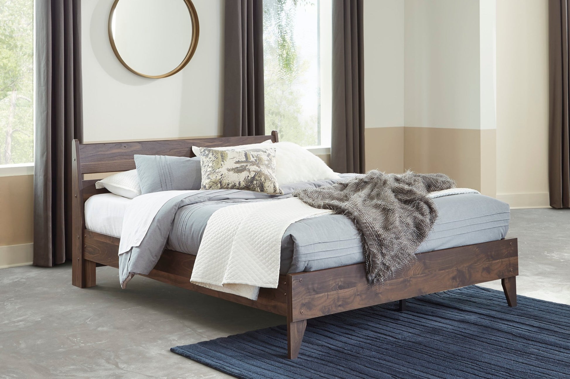 Calverson Queen bedroom Bedroom Sets| Ashley Homestore